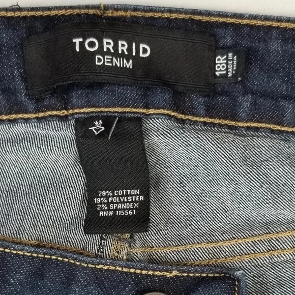 Torrid Denim 18R Blue Jeans Pocket Logo Tag Womens - Picture 5 of 9